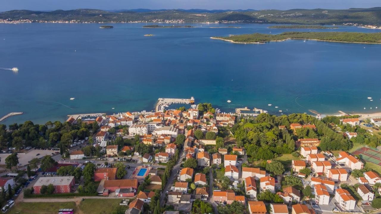 Apartament Jukic Sveti Filip i Jakov Exterior foto