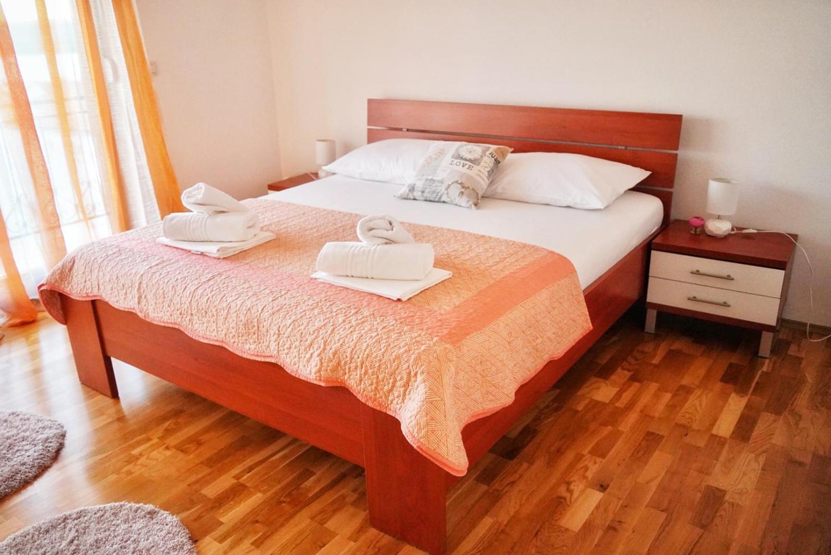 Apartament Jukic Sveti Filip i Jakov Exterior foto